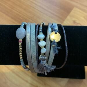 Leather wrap Grey and Gold Tones‎ Bracelet